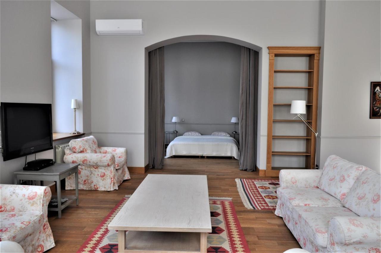 Great 144 Sq.M. Apartment In The Center Of Kiev Dış mekan fotoğraf